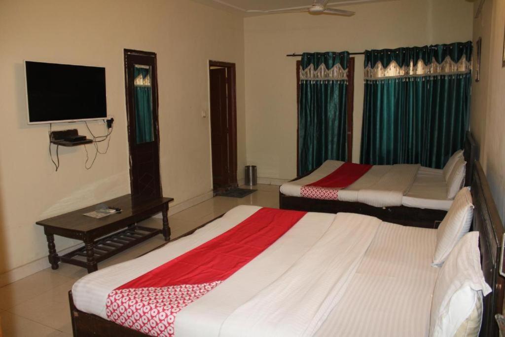 Hotel New Apple Rose Chandigarh Near Railway Station Dariya Uco Bank Ke Pass Exterior foto