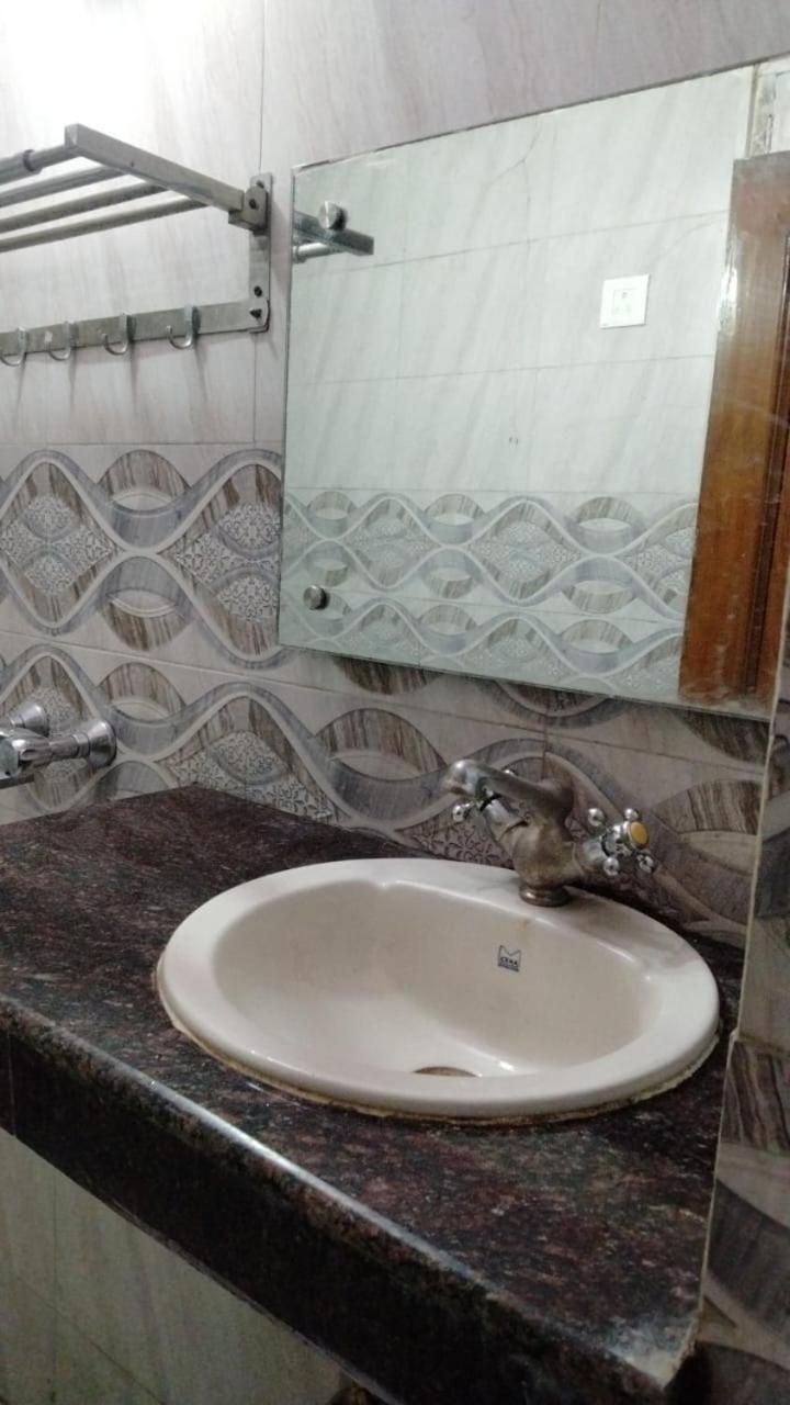 Hotel New Apple Rose Chandigarh Near Railway Station Dariya Uco Bank Ke Pass Habitación foto